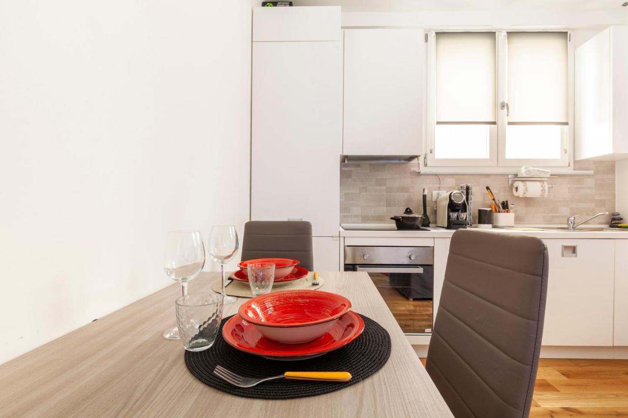 Appartamento Milano Sansiro Экстерьер фото